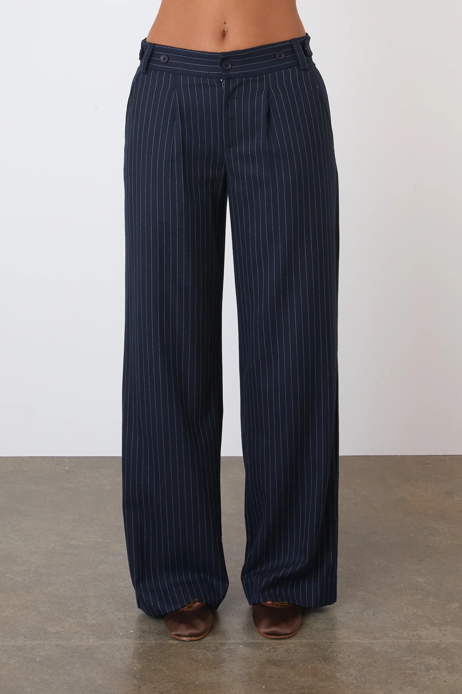 Black Friday - 20% off New Season